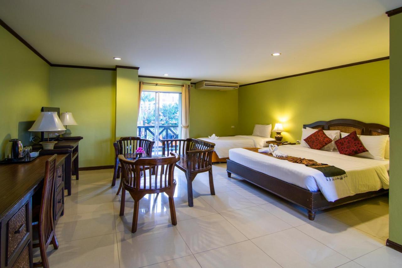 Phuphaya Resort Pattaya Exterior photo